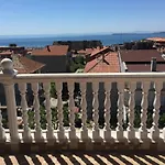 Roel Daire Sveti Vlas